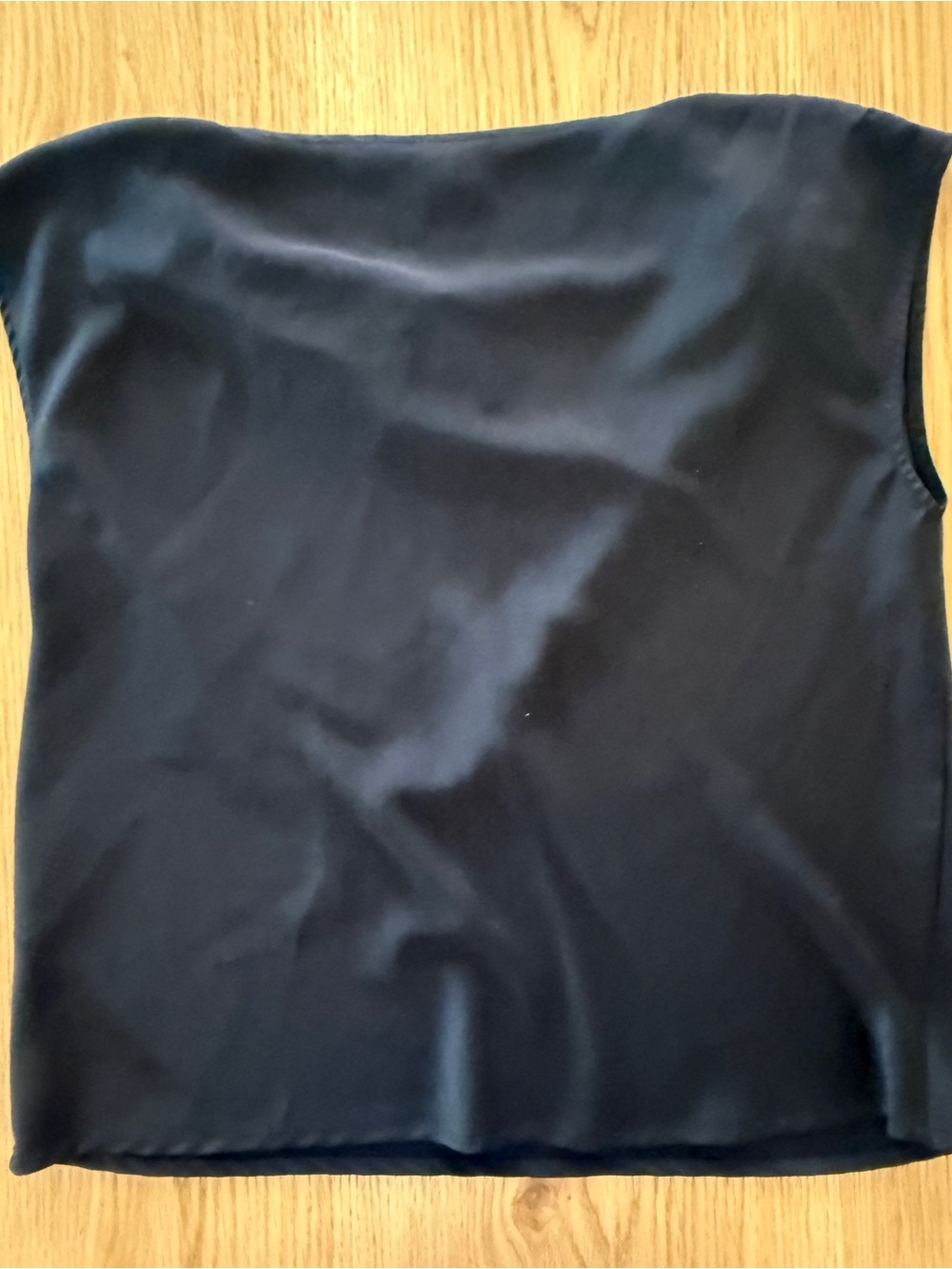 Banana Republic Cow Neck Blouse - Picture 4 of 4